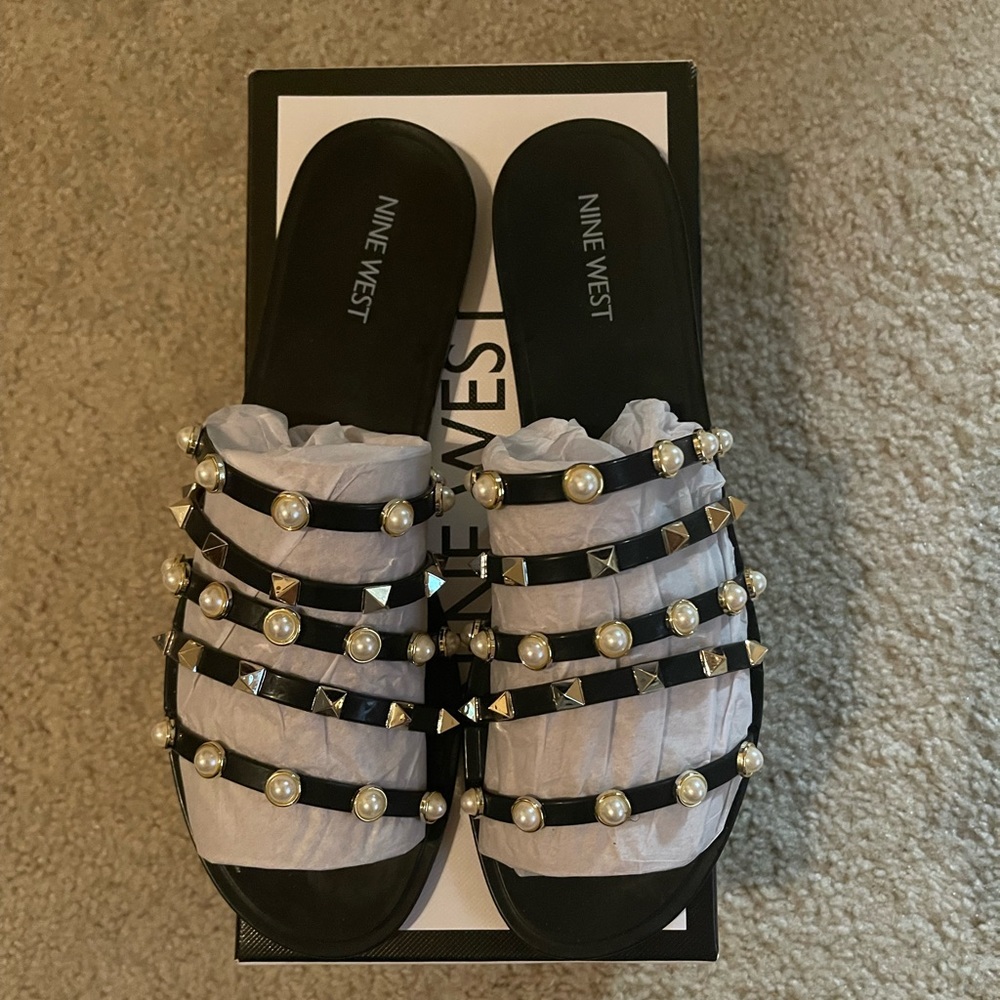 Nine West Cariana jelly sandals